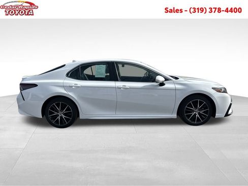 Certified 2023 Toyota Camry SE image 7