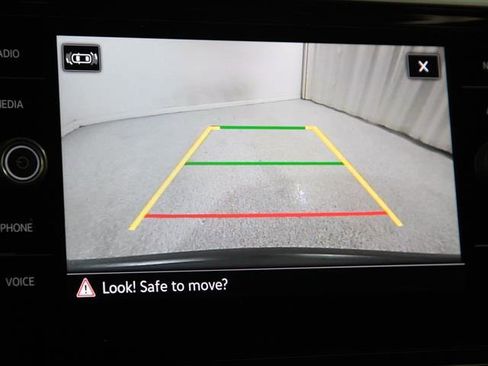 Used 2022 Volkswagen Atlas Cross Sport SEL image 13