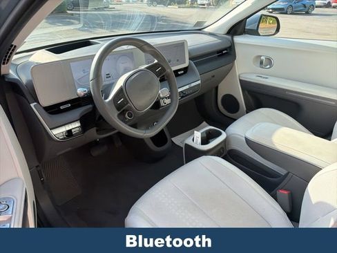 Used 2024 Hyundai Ioniq 5 Limited image 4
