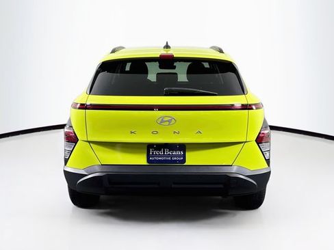 Certified 2024 Hyundai Kona SEL FWD image 7