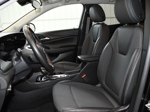 Used 2025 Buick Encore GX Preferred FWD image 16
