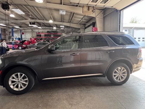 Used 2021 Dodge Durango SXT AWD/4WD image 1