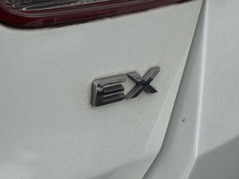 Used 2018 Kia Optima EX FWD image 11