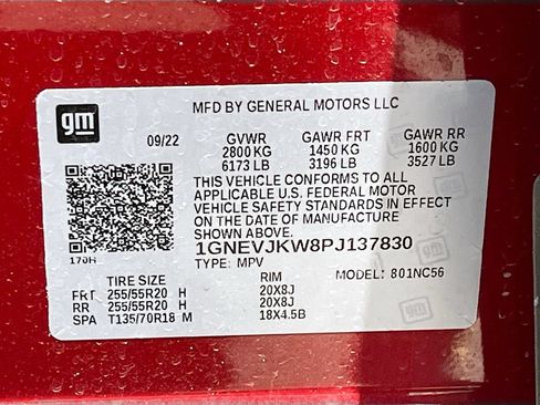 Used 2023 Chevrolet Traverse RS AWD/4WD image 35