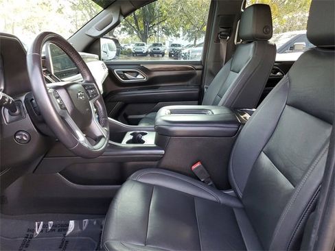 Used 2022 Chevrolet Tahoe Z71 w/ Z71 Off-Road Package image 16