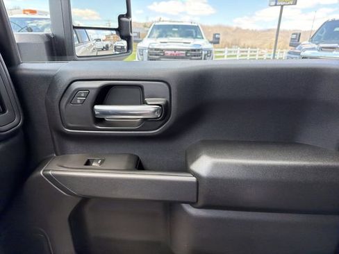 New 2026 Chevrolet Silverado 2500 Custom w/ Custom Value Package AWD/4WD image 24