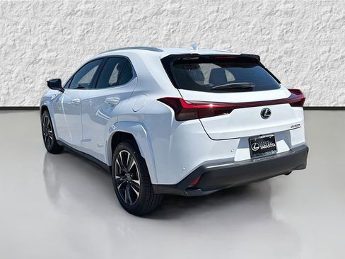 New 2026 Lexus UX 300h FWD image 5