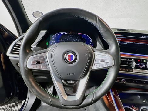 Used 2022 BMW ALPINA XB7 AWD/4WD image 11
