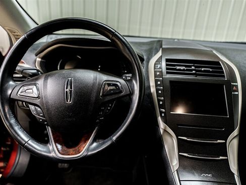 Used 2016 Lincoln MKZ w/ Equipment Group 200A Select FWD image 10