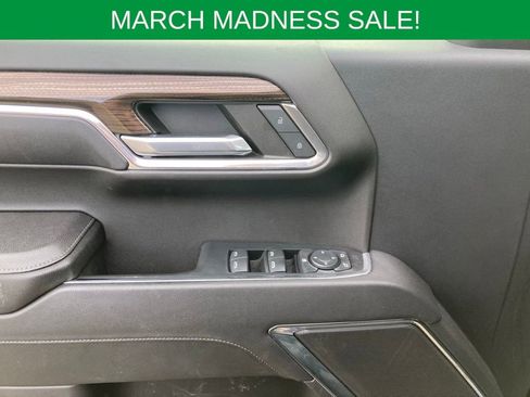 Used 2023 Chevrolet Silverado 1500 LT image 20