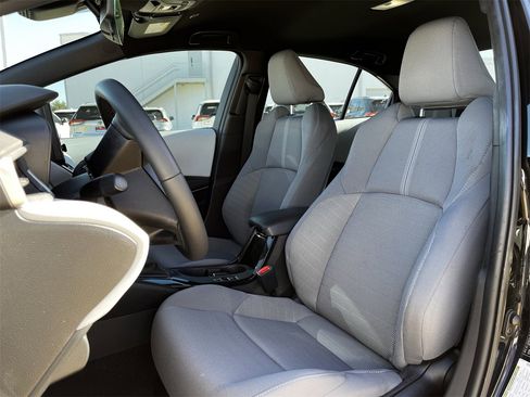 Used 2024 Toyota Corolla SE image 22