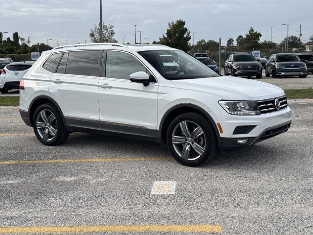 Used 2020 Volkswagen Tiguan SEL FWD image 1