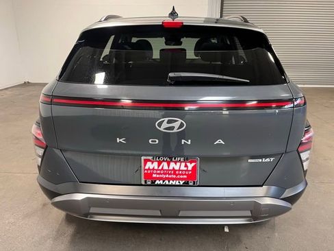 Used 2024 Hyundai Kona Limited image 4