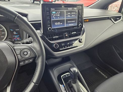 Used 2022 Toyota Corolla Hatchback image 19