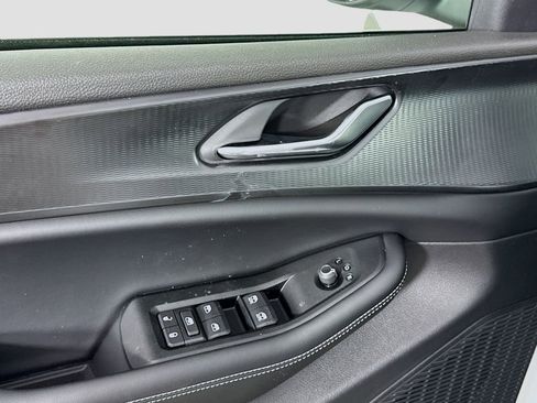 New 2025 Jeep Grand Cherokee Laredo X image 17