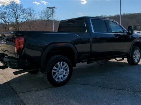 Certified 2024 GMC Sierra 2500 SLE w/ SLE Value Package; image 8