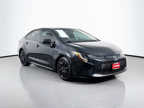 Used 2020 Toyota Corolla LE FWD image 7