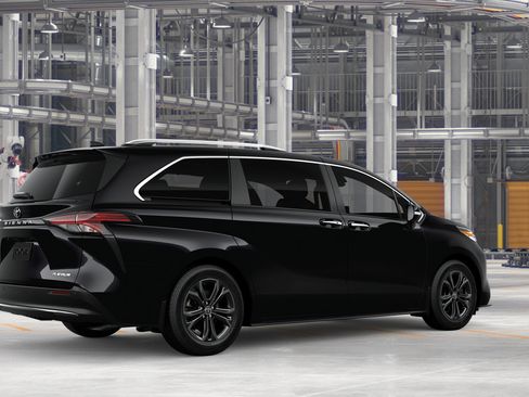 New 2026 Toyota Sienna Platinum AWD/4WD image 10