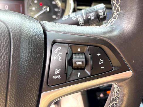 Used 2022 Buick Encore Preferred w/ Safety Package image 18