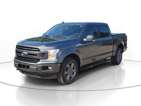 Used 2020 Ford F150 XLT w/ Equipment Group 302A Luxury AWD/4WD image 2