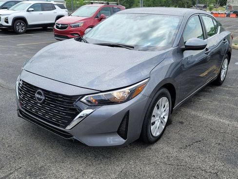 Used 2025 Nissan Sentra S FWD image 2