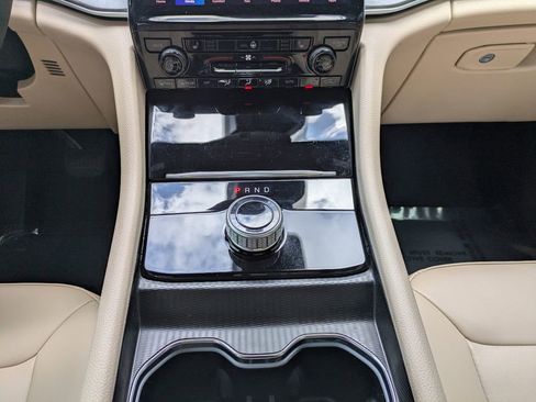 Used 2024 Jeep Grand Cherokee Limited image 20