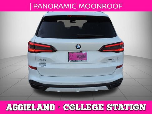 Used 2021 BMW X5 xDrive40i w/ M Sport Package AWD/4WD image 5