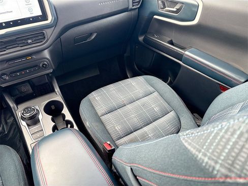 Used 2025 Ford Bronco Sport Heritage w/ Convenience Package image 22