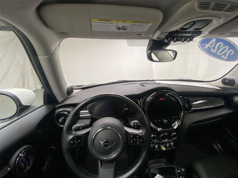 Certified 2024 MINI Cooper SE FWD image 31