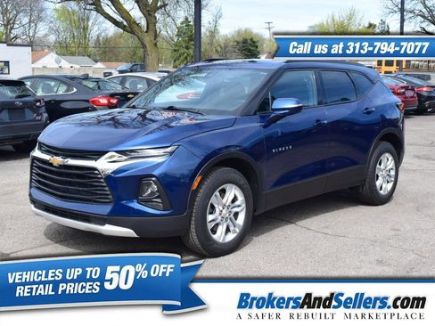 Used 2022 Chevrolet Blazer LT image 1