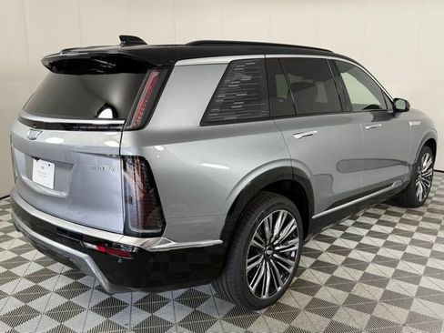 New 2026 Cadillac Vistiq Premium Luxury image 8