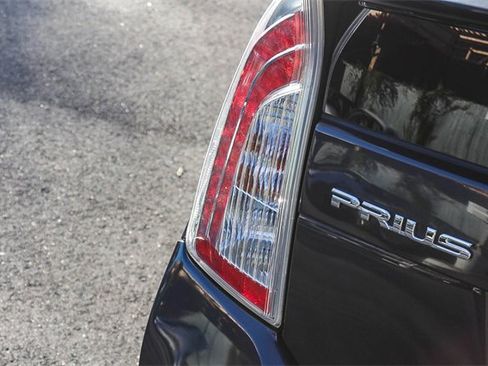 Used 2015 Toyota Prius Two image 8