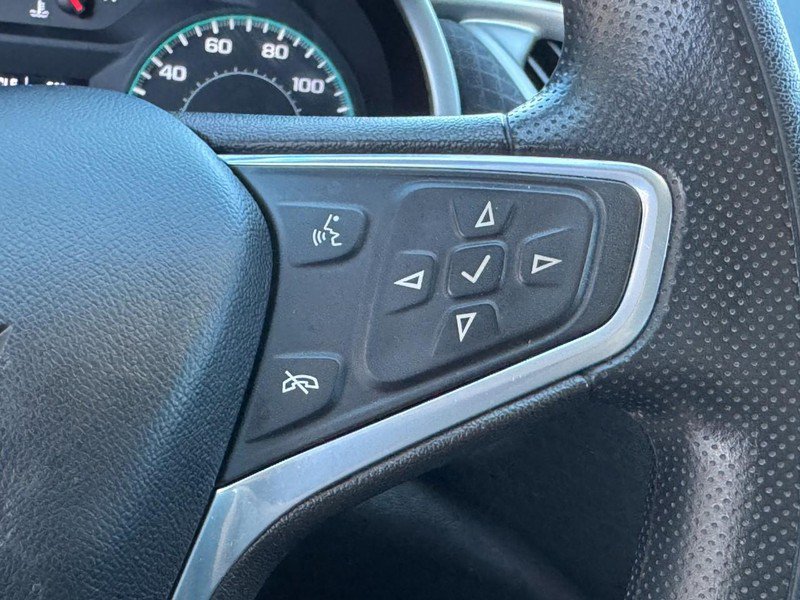 Used 2022 Chevrolet Malibu LT FWD image 17