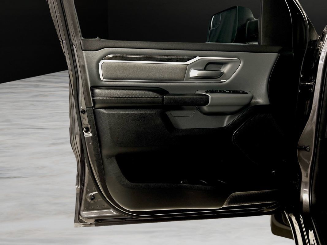 Used 2020 RAM 1500 Big Horn AWD/4WD image 38