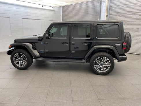 Used 2024 Jeep Wrangler High Altitude image 8