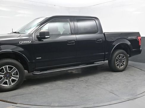 Used 2017 Ford F150 XLT w/ Equipment Group 302A Luxury AWD/4WD image 3
