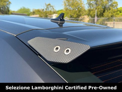 Used 2023 Lamborghini Urus Performante AWD/4WD image 20