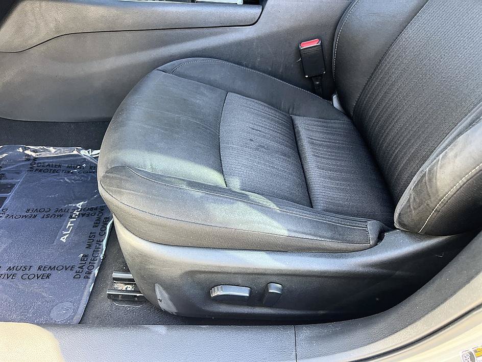 Used 2021 Nissan Altima 2.5 SV FWD image 21