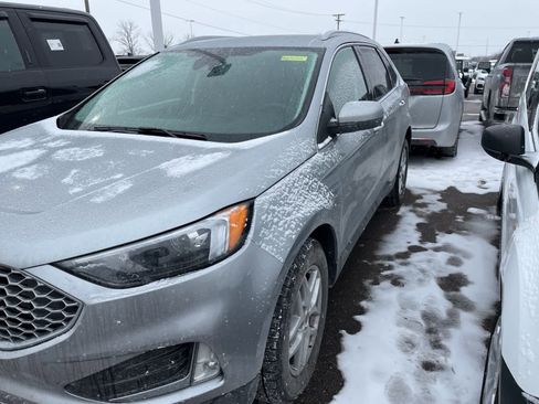 Certified 2023 Ford Edge SEL w/ Convenience Package image 5
