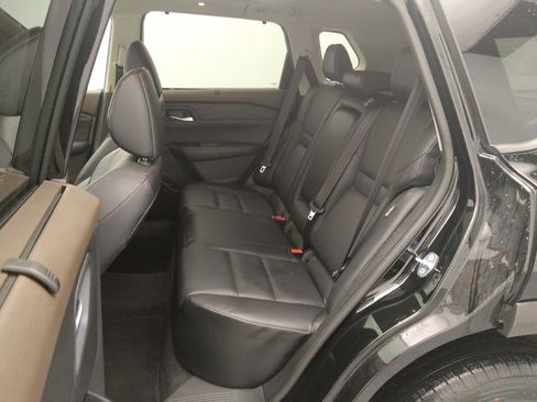 Used 2023 Nissan Rogue SV w/ SV Premium Package image 18