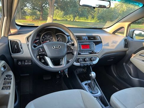 Used 2017 Kia Rio LX w/ Power Package FWD image 13