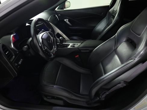 Used 2017 Chevrolet Corvette Z06 image 12