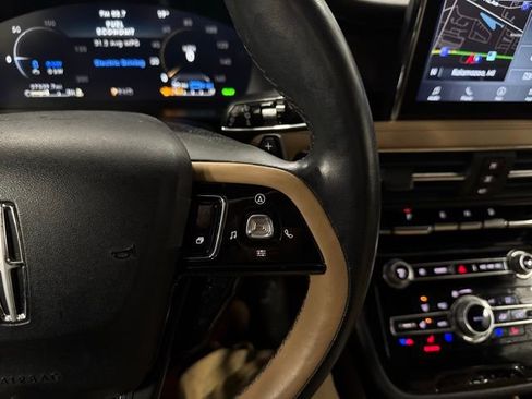 Used 2022 Lincoln Corsair Grand Touring w/ Elements Technology Bundle image 28