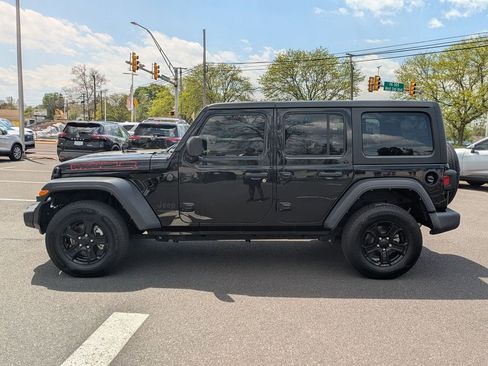 Used 2022 Jeep Wrangler Unlimited Sport AWD/4WD image 8