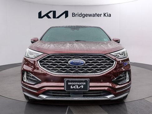 Used 2022 Ford Edge Titanium w/ Equipment Group 301A AWD/4WD image 2