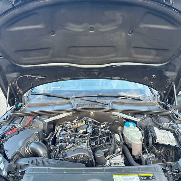 Used 2018 Audi A5 2.0T Premium Plus w/ Premium Plus AWD/4WD image 18