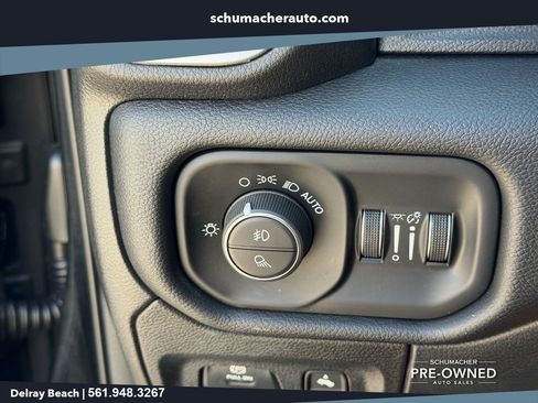 Used 2019 RAM 1500 Big Horn RWD image 27