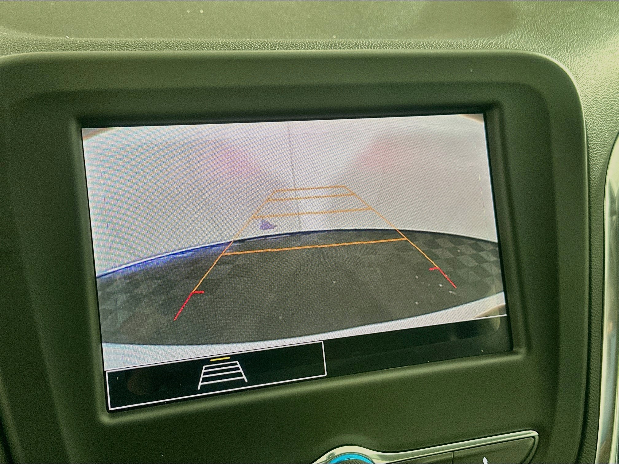 Used 2024 Chevrolet Equinox LS FWD image 21