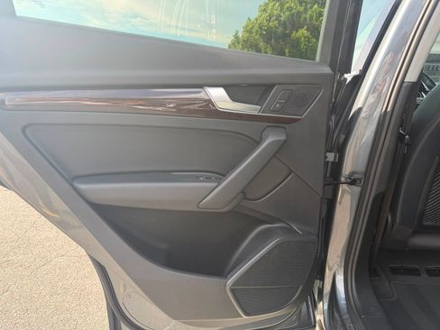 Used 2018 Audi Q5 2.0T Premium Plus AWD/4WD image 20