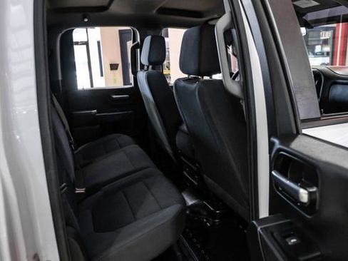 Used 2023 GMC Sierra 3500 Pro w/ Convenience Package image 31